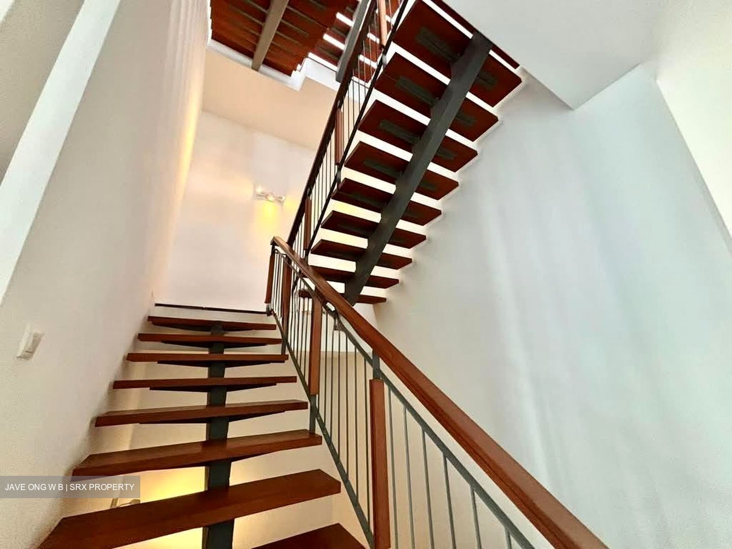 Ocean Drive (D4), Terrace #583943831
